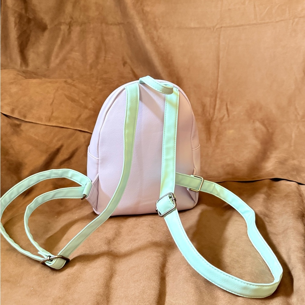 Disney Dumbo Loungefly Backpack - Picture 5 of 7